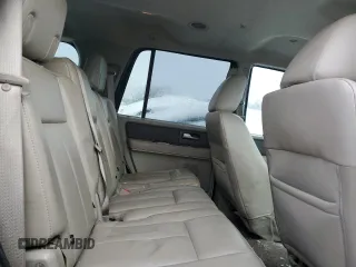 2011 Ford Expedition XL z VIN 1FMJU1G58BEF55442, wystawiony jako Copart lot #45196775 z przebiegiem 165 203 mil mil oraz Czysty tytuł • Clean title. Historia ofert i sprzedaży dostępna na DreamBid. Obrazek 11.