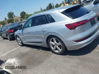 2019 Audi e-tron Prestige with VIN WA1VAAGE9KB010814, listed as a IAAI auction lot 42632795 with 90,497 mi miles and . Bid and sale history available at DreamBid. Image 13.