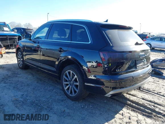 2019 Audi Q7 Prestige with VIN WA1VAAF72KD020723, listed as a IAAI auction lot 41154320 with 63,159 mi miles. Bid and sale history available at carsss.com. Image 3.