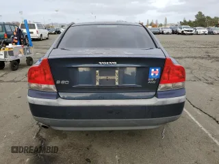 2004 Volvo S60 with VIN YV1RH59H142395252, listed as a Copart auction lot 86913824 with 139,999 mi miles and Salvage Title. Bid and sale history available at carsss.com. Image 6.