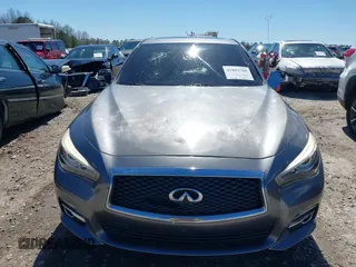 2015 Infiniti Q50 with VIN JN1BV7AR2FM423781, listed as a IAAI auction lot 41803765 with 72,623 mi miles. Bid and sale history available at carsss.com. Image 18.