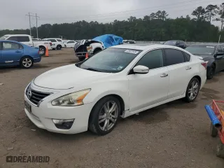 2013 Nissan Altima 3.5 SL with VIN 1N4BL3AP2DN515447, listed as a Copart auction lot 53807925 with 205,362 mi miles and Salvage Title. Bid and sale history available at carsss.com. Image 1.
