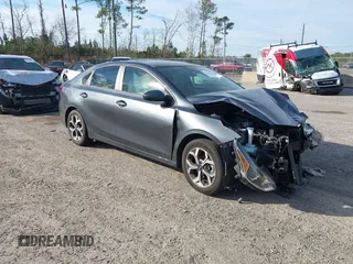 2021 Kia Forte LXS with VIN 3KPF24AD5ME314012, listed as a IAAI auction lot 41481115 with 113,897 mi miles and . Bid and sale history available at carsss.com. Image 1.