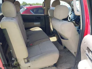 2007 Toyota Tundra SR5 with VIN 5TBET54147S455673, listed as a IAAI auction lot 41940386 with 331,554 mi miles. Bid and sale history available at carsss.com. Image 8.