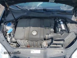 2010 Volkswagen Jetta SE with VIN 3VWRZ7AJ3AM024737, listed as a IAAI auction lot 42626711 with 132,754 mi miles and . Bid and sale history available at DreamBid. Image 10.