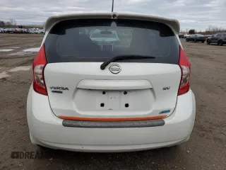 2014 Nissan Note S with VIN 3N1CE2CP4EL422322, listed as a Copart auction lot 53953245 with 132,073 mi miles and Clean Title. Bid and sale history available at DreamBid. Image 6.