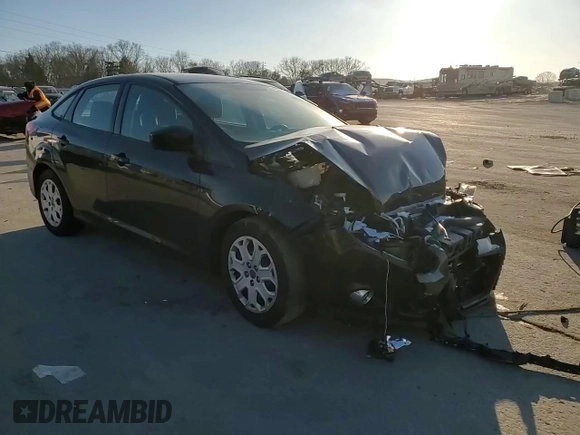 2012 Ford Focus SE z VIN 1FAHP3F24CL121325, wystawiony jako Copart lot #45898655 z przebiegiem 118 962 mil mil oraz Czysty tytuł • Clean title. Historia ofert i sprzedaży dostępna na DreamBid. Obrazek 10.