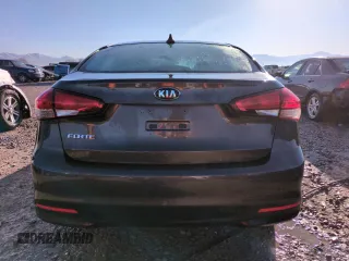 2017 Kia Forte LX with VIN 3KPFK4A75HE109290, listed as a Copart auction lot 47698625 with 87,746 mi miles and Salvage Title. Bid and sale history available at carsss.com. Image 6.