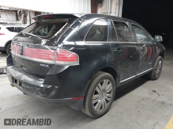 2008 Lincoln MKX with VIN 2LMDU68C08BJ30135, listed as a IAAI auction lot 42684343 with 159,520 mi miles and . Bid and sale history available at DreamBid. Image 4.