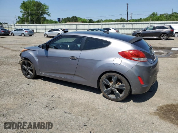 2016 Hyundai Veloster z VIN KMHTC6AD4GU273160, wystawiony jako Copart lot #52107985 z przebiegiem 120 884 mil mil oraz Szkoda całkowita • Salvage title. Historia ofert i sprzedaży dostępna na DreamBid. Obrazek 2.