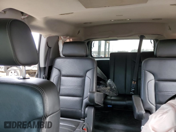 2015 GMC Yukon Denali with VIN 1GKS1CKJ2FR547342, listed as a Copart auction lot 45025075 with 189,942 mi miles and Salvage Title. Bid and sale history available at carsss.com. Image 10.
