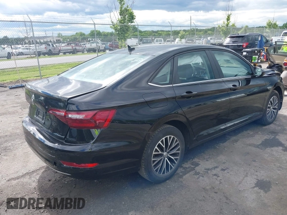 2020 Volkswagen Jetta S with VIN 3VWCB7BU6LM031946, listed as a IAAI auction lot 42335171 with 53,111 mi miles and . Bid and sale history available at DreamBid. Image 4.