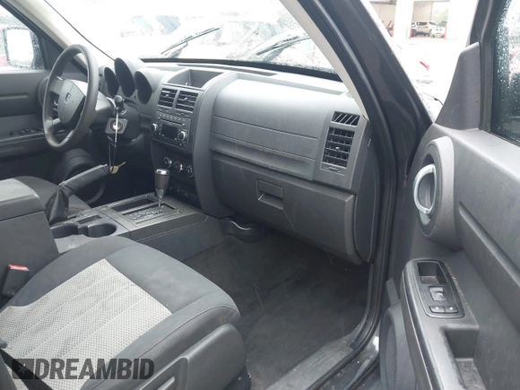 2010 Dodge Nitro Heat with VIN 1D4PT4GK3AW173744, listed as a IAAI auction lot 40414840 with 124,221 mi miles and . Bid and sale history available at DreamBid. Image 5.