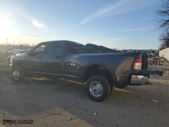 2024 Ram 3500 Big Horn with VIN 3C63RRHL6RG404782, listed as a Copart auction lot 46517135 with 2,780 mi miles and Salvage Title. Bid and sale history available at carsss.com. Image 2.