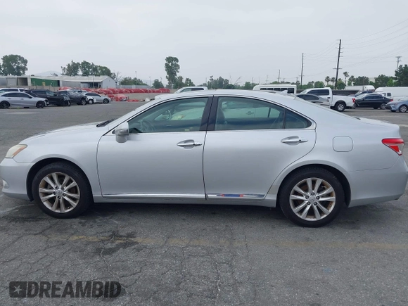 2010 Lexus ES 330 z VIN JTHBK1EG9A2386744, wystawiony jako IAAI lot #42378931 z przebiegiem 156 822 mil mil oraz . Historia ofert i sprzedaży dostępna na DreamBid. Obrazek 14.