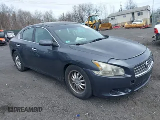 2009 Nissan Maxima SV with VIN 1N4AA51E19C853520, listed as a IAAI auction lot 41972778 with 172,981 mi miles and . Bid and sale history available at DreamBid. Image 1.