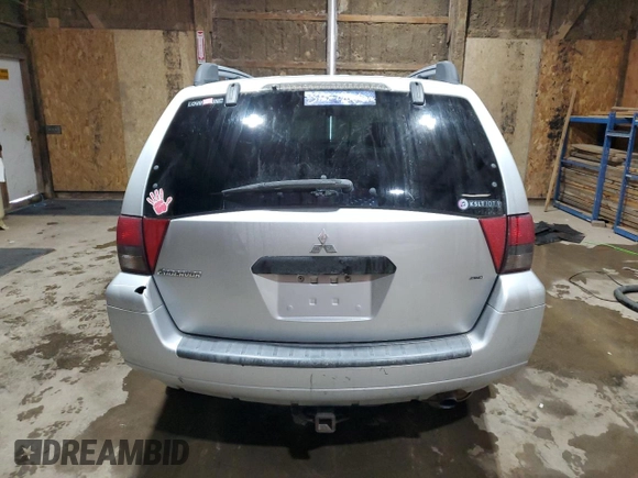 2007 Mitsubishi Endeavor LS with VIN 4A4MM21S97E069552, listed as a Copart auction lot 84713404 with 187,921 mi miles and Clean Title. Bid and sale history available at carsss.com. Image 6.