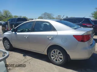 2010 Kia Forte LX with VIN KNAFT4A29A5061695, listed as a IAAI auction lot 42034559 with 114,470 mi miles. Bid and sale history available at carsss.com. Image 14.
