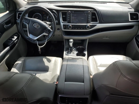 2015 Toyota Highlander XLE with VIN 5TDJKRFH9FS196185, listed as a Copart auction lot 51754925 with 117,538 mi miles and Salvage Title. Bid and sale history available at carsss.com. Image 8.
