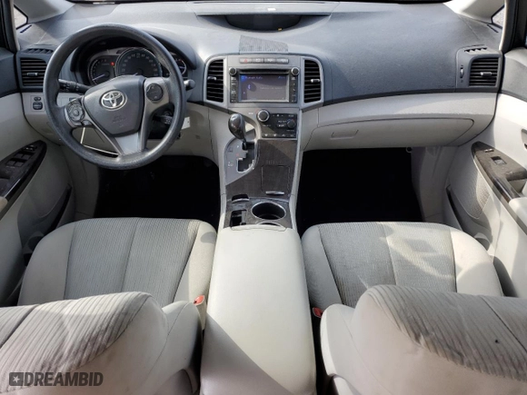 2013 Toyota Venza LE with VIN 4T3ZA3BB3DU075460, listed as a Copart auction lot 52141485 with 209,229 mi miles and Non Repairable. Bid and sale history available at carsss.com. Image 8.