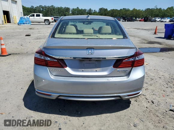2017 Honda Accord Touring z VIN JHMCR6F77HC022211, wystawiony jako Copart lot #55593205 z przebiegiem 99 193 mil mil oraz Szkoda całkowita • Salvage title. Historia ofert i sprzedaży dostępna na DreamBid. Obrazek 6.