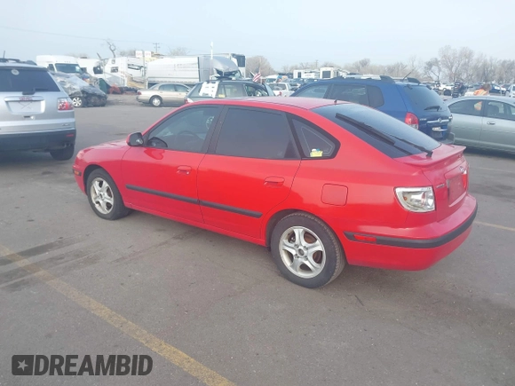 2005 Hyundai Elantra GLS с VIN KMHDN56D85U151951, выставлен на аукционе IAAI как лот 41903925 с пробегом 246 891 миль миль и . История ставок и продаж доступна на DreamBid. Изображение 3.