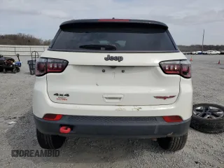 2018 Jeep Compass Trailhawk with VIN 3C4NJDDB9JT451440, listed as a Copart auction lot 47638765 with 115,683 mi miles and Salvage Title. Bid and sale history available at carsss.com. Image 6.