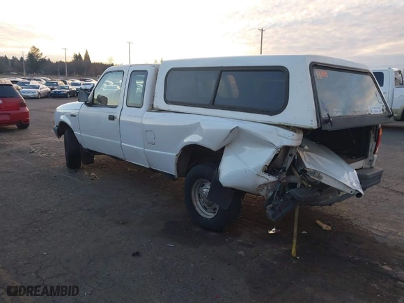 1998 Ford Ranger XL with VIN 1FTYR14C1WPB19694, listed as a IAAI auction lot 41033116 with 200,396 mi miles. Bid and sale history available at carsss.com. Image 3.