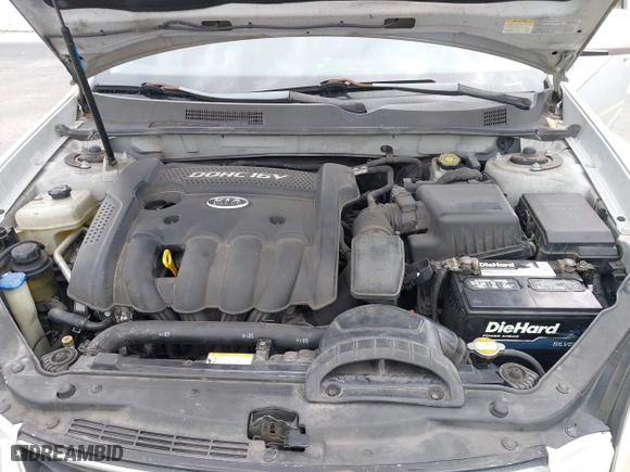 2007 Kia Optima LX with VIN KNAGE123175135348, listed as a IAAI auction lot 41887004 with 149,094 mi miles. Bid and sale history available at carsss.com. Image 10.