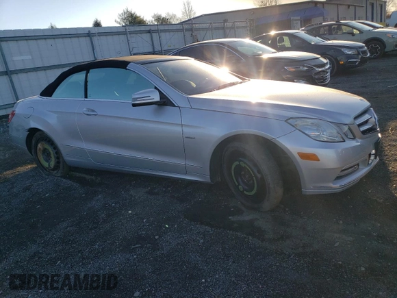 2012 Mercedes-Benz E 350 with VIN WDDKK5KF5CF149870, listed as a Copart auction lot 47555565 with 130,716 mi miles and Non Repairable. Bid and sale history available at DreamBid. Image 4.