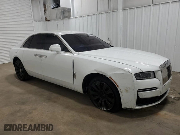 2021 Rolls-Royce Ghost z VIN SCATV0C09MU204490, wystawiony jako Copart lot #81747624 z przebiegiem Nie podano mil oraz Szkody całkowita. Historia ofert i sprzedaży dostępna na DreamBid. Obrazek 4.
