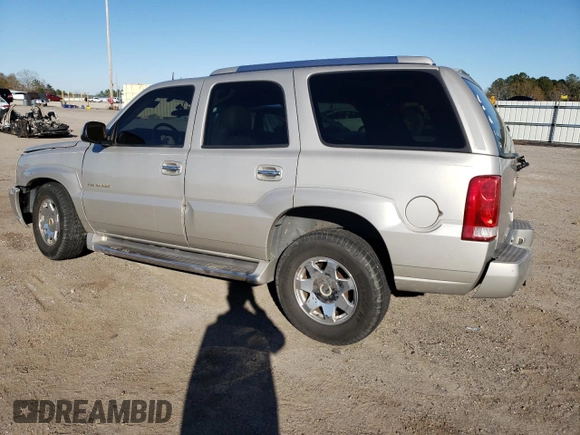 2004 Cadillac Escalade z VIN 1GYEC63T04R107597, wystawiony jako Copart lot #87259974 z przebiegiem Nie podano mil oraz Nie do naprawy • Non repairable. Historia ofert i sprzedaży dostępna na DreamBid. Obrazek 2.