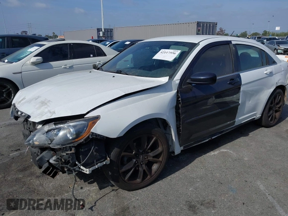 2013 Chrysler 200 Limited with VIN 1C3CCBCG8DN751644, listed as a IAAI auction lot 42117556 with 128,554 mi miles. Bid and sale history available at carsss.com. Image 2.