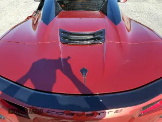 2024 Chevrolet Corvette 2LT z VIN 1G1YB3D45R5123510, wystawiony jako Copart lot #57554965 z przebiegiem 18 832 mil mil oraz Nie do naprawy • Non repairable. Historia ofert i sprzedaży dostępna na DreamBid. Obrazek 11.