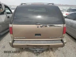 1997 Chevrolet Blazer LS with VIN 1GNCS13W3V2197732, listed as a Copart auction lot 56792025 with 203,968 mi miles and Non repairable. Bid and sale history available at DreamBid. Image 6.