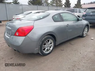 2008 Nissan Altima 3.5 SE with VIN 1N4BL24E78C249378, listed as a IAAI auction lot 41663982 with 127,048 mi miles. Bid and sale history available at carsss.com. Image 4.