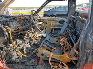 1995 Nissan Frontier с VIN 1N6SD11S1SC430802, выставлен на аукционе Copart как лот 58737355 с пробегом Не указан миль и Списание • Salvage title. История ставок и продаж доступна на DreamBid. Изображение 7.