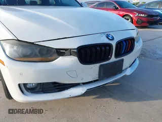 2015 BMW 3 Series 328i с VIN WBA3C1C59FK120021, выставлен на аукционе IAAI как лот 42579388 с пробегом 204 475 миль миль и . История ставок и продаж доступна на DreamBid. Изображение 17.