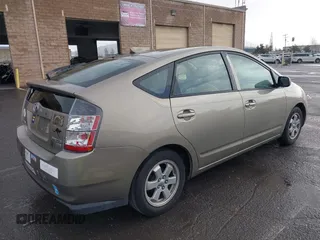 2005 Toyota Prius z VIN JTDKB20U253079310, wystawiony jako IAAI lot #41501954 z przebiegiem 160 728 mil mil oraz . Historia ofert i sprzedaży dostępna na DreamBid. Obrazek 4.