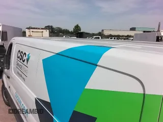2018 Ford Transit с VIN 1FTYE1YM8JKB52177, выставлен на аукционе IAAI как лот 42621205 с пробегом 169 859 миль миль и . История ставок и продаж доступна на DreamBid. Изображение 13.