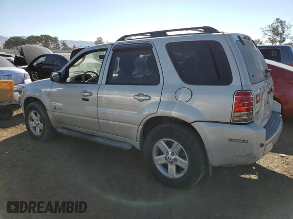 2007 Mercury Mariner with VIN 4M2CU39H87KJ11108, listed as a Copart auction lot 74314124 with 225,901 mi miles and Salvage title. Bid and sale history available at DreamBid. Image 2.