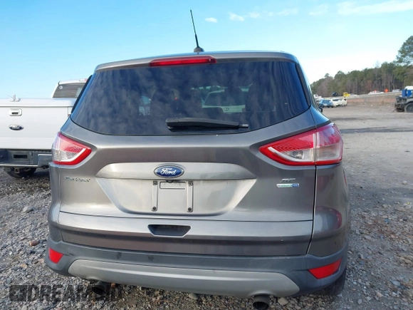 2014 Ford Escape SE with VIN 1FMCU9GX7EUD84797, listed as a IAAI auction lot 41430559 with 157,533 mi miles. Bid and sale history available at carsss.com. Image 16.