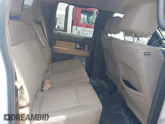 2014 Ford F-150 XL with VIN 1FTFW1EF0EKF80292, listed as a IAAI auction lot 42031117 with 137,595 mi miles. Bid and sale history available at carsss.com. Image 8.