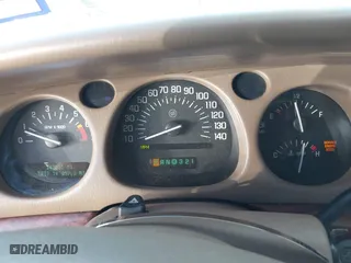 2005 Buick LeSabre Limited with VIN 1G4HR54K95U170239, listed as a IAAI auction lot 41855162 with 142,031 mi miles. Bid and sale history available at carsss.com. Image 7.
