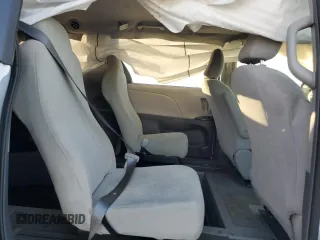 2017 Toyota Sienna L z VIN 5TDZZ3DC7HS881839, wystawiony jako Copart lot #42113965 z przebiegiem 73 828 mil mil oraz Szkoda całkowita • Salvage title. Historia ofert i sprzedaży dostępna na DreamBid. Obrazek 11.