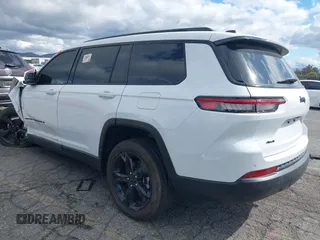 2023 Jeep Grand Cherokee Altitude z VIN 1C4RJKAG0P8855367, wystawiony jako IAAI lot #41788741 z przebiegiem 25 338 mil mil oraz . Historia ofert i sprzedaży dostępna na DreamBid. Obrazek 3.