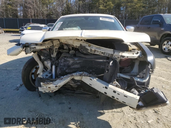 2008 Chrysler 300 C Hemi z VIN 2C3LA63H08H207403, wystawiony jako Copart lot #46221455 z przebiegiem Nie podano mil oraz Szkoda całkowita • Salvage title. Historia ofert i sprzedaży dostępna na DreamBid. Obrazek 5.