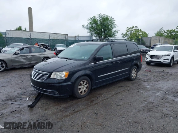 2012 Chrysler Town & Country Touring z VIN 2C4RC1BG2CR326214, wystawiony jako IAAI lot #42375949 z przebiegiem 144 295 mil mil oraz . Historia ofert i sprzedaży dostępna na DreamBid. Obrazek 6.