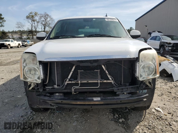 2011 GMC Yukon XL SLT with VIN 1GKS1KE01BR144055, listed as a Copart auction lot 49709875 with 276,304 mi miles and Salvage Title. Bid and sale history available at DreamBid. Image 5.