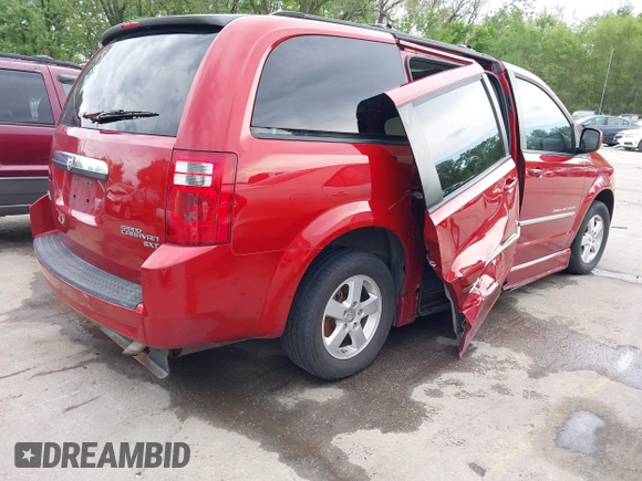 2010 Dodge Grand Caravan SXT z VIN 2D4RN5D19AR258407, wystawiony jako IAAI lot #42072185 z przebiegiem 205 424 mil mil oraz . Historia ofert i sprzedaży dostępna na DreamBid. Obrazek 4.